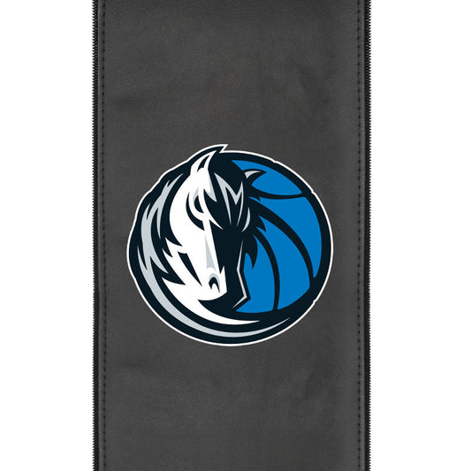 Dallas Mavericks Zippered Logo Panel for Dreamseat Recliner