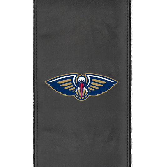 New Orleans Pelicans Primary Zippered Logo Panel for Dreamseat Recliner