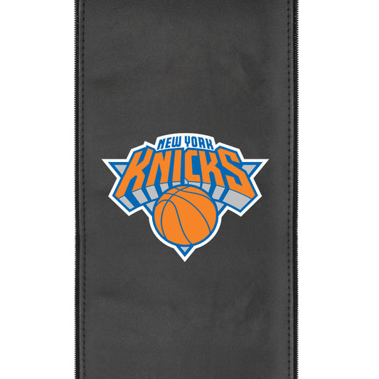 New York Knicks Zippered Logo Panel for Dreamseat Recliner